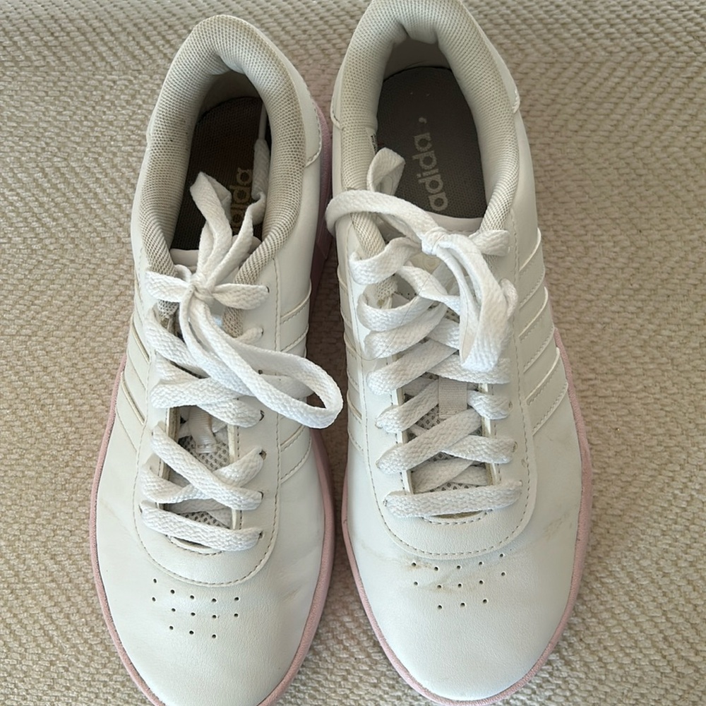 Adidas white and pink sole Sneakers size 8